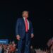 Stocks, Dollar Slip as Trump Signs Bill Ahead of Tariff Deadline