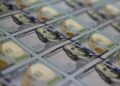 Dollar Gains as Markets Brace for Tariff Shakeup