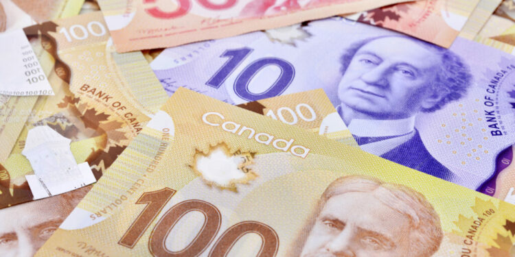 Trump’s Tariff Push Sinks Stocks, Hits Canadian Dollar