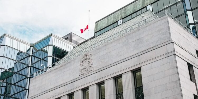 Bank of Canada Cautions on Tariffs and Inflation Risks