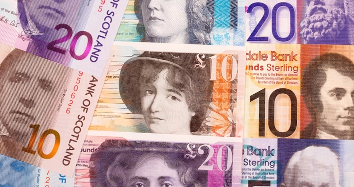 Pound Climbs as Global Trade Deal Fuels Optimism