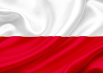Poland Cuts Rates but Signals No Easing Cycle Yet